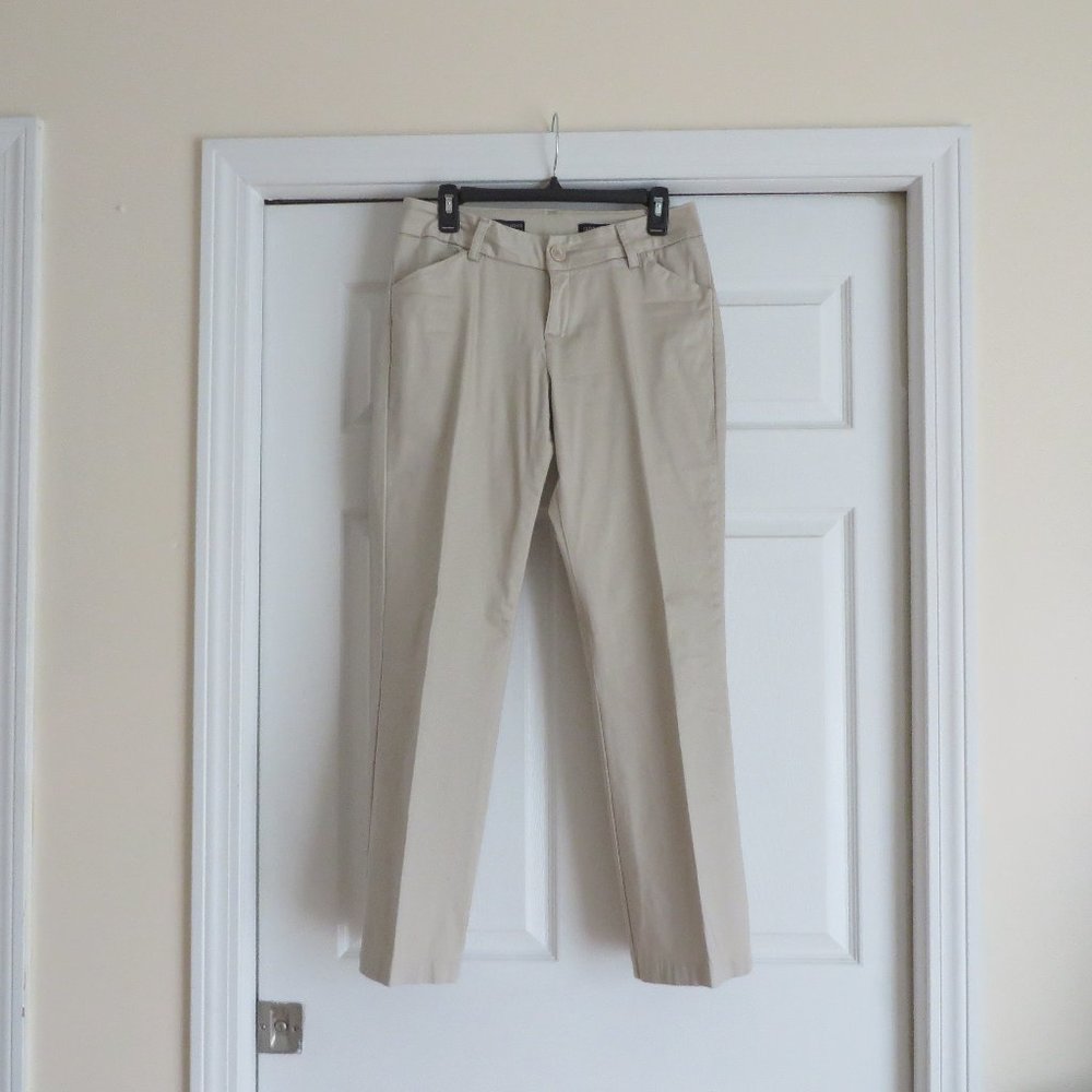 Lee Khaki Modern Series Curvy Fit 8S